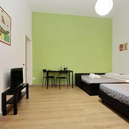 בית הארחה Lucky