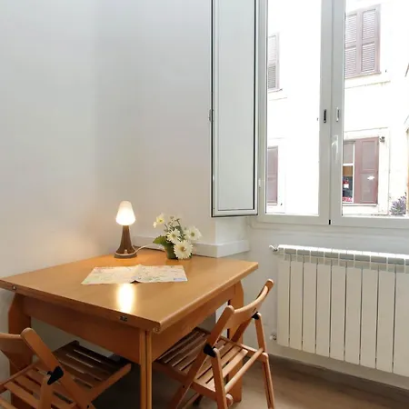 בית הארחה Lucky 3*