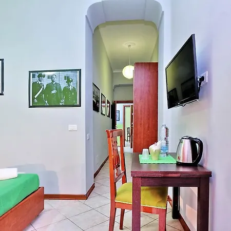 בית הארחה Lucky רומא